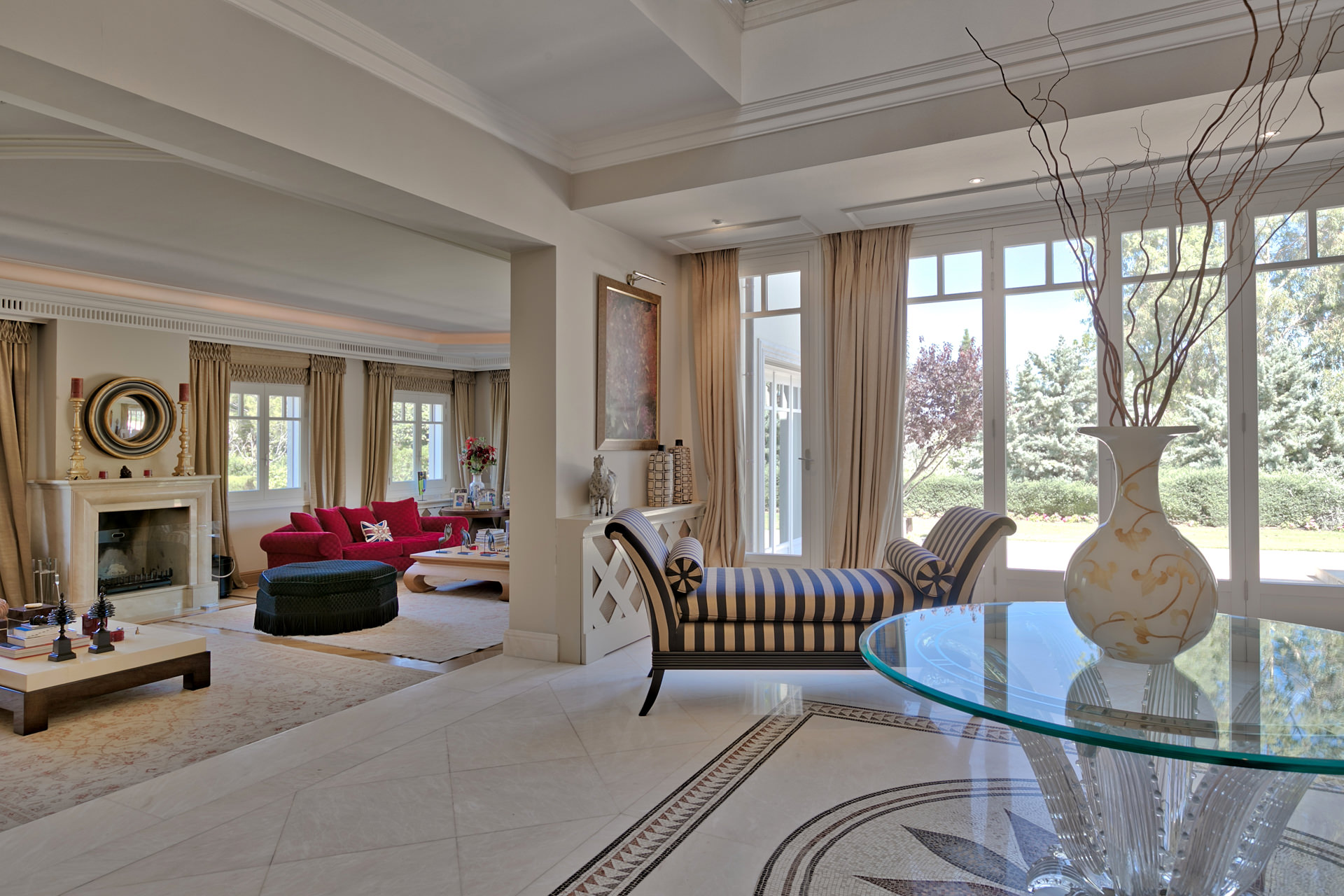 Private Houses Vari