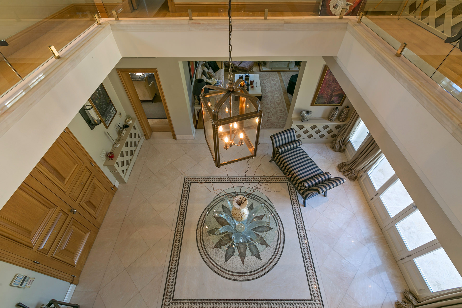 Private Houses Vari