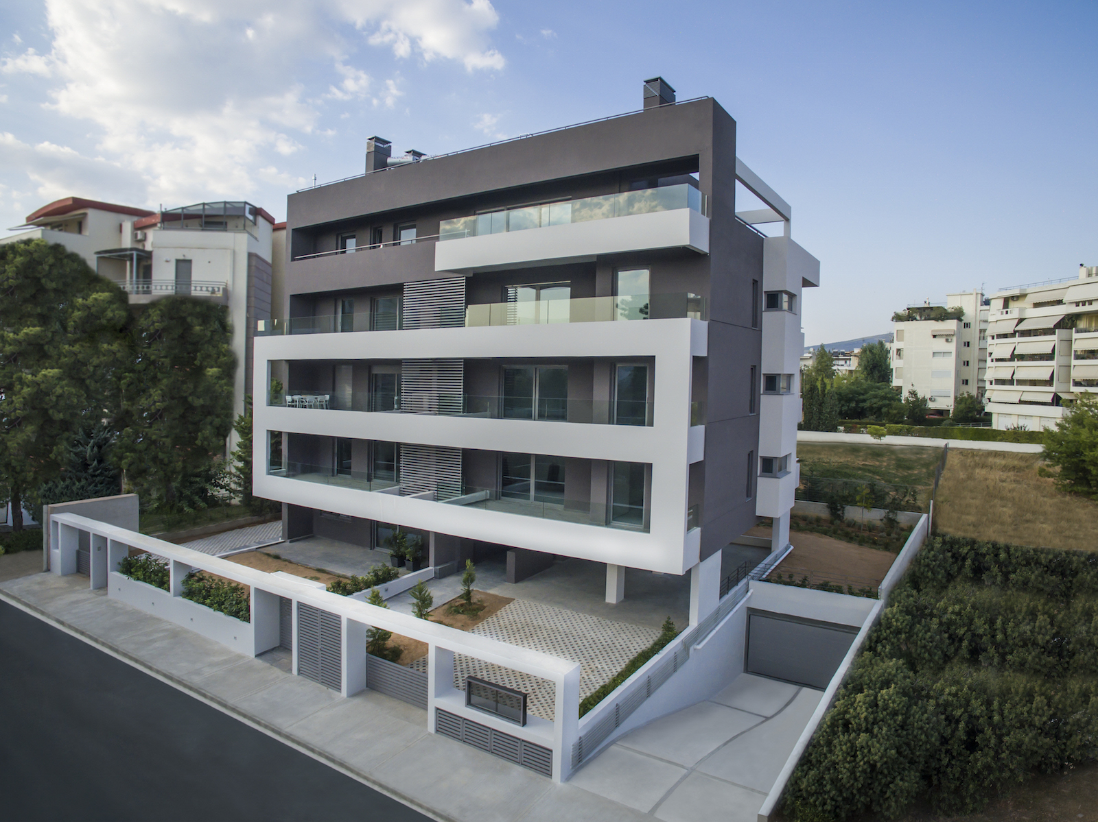 Residential Chalandri 735A