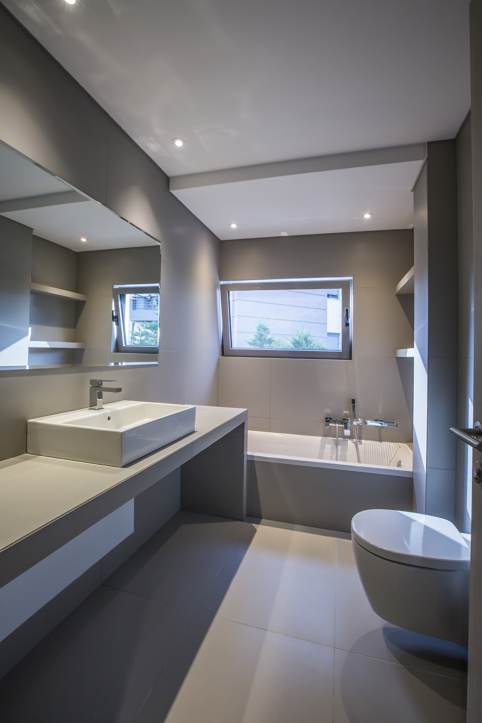 Residential Chalandri 735A
