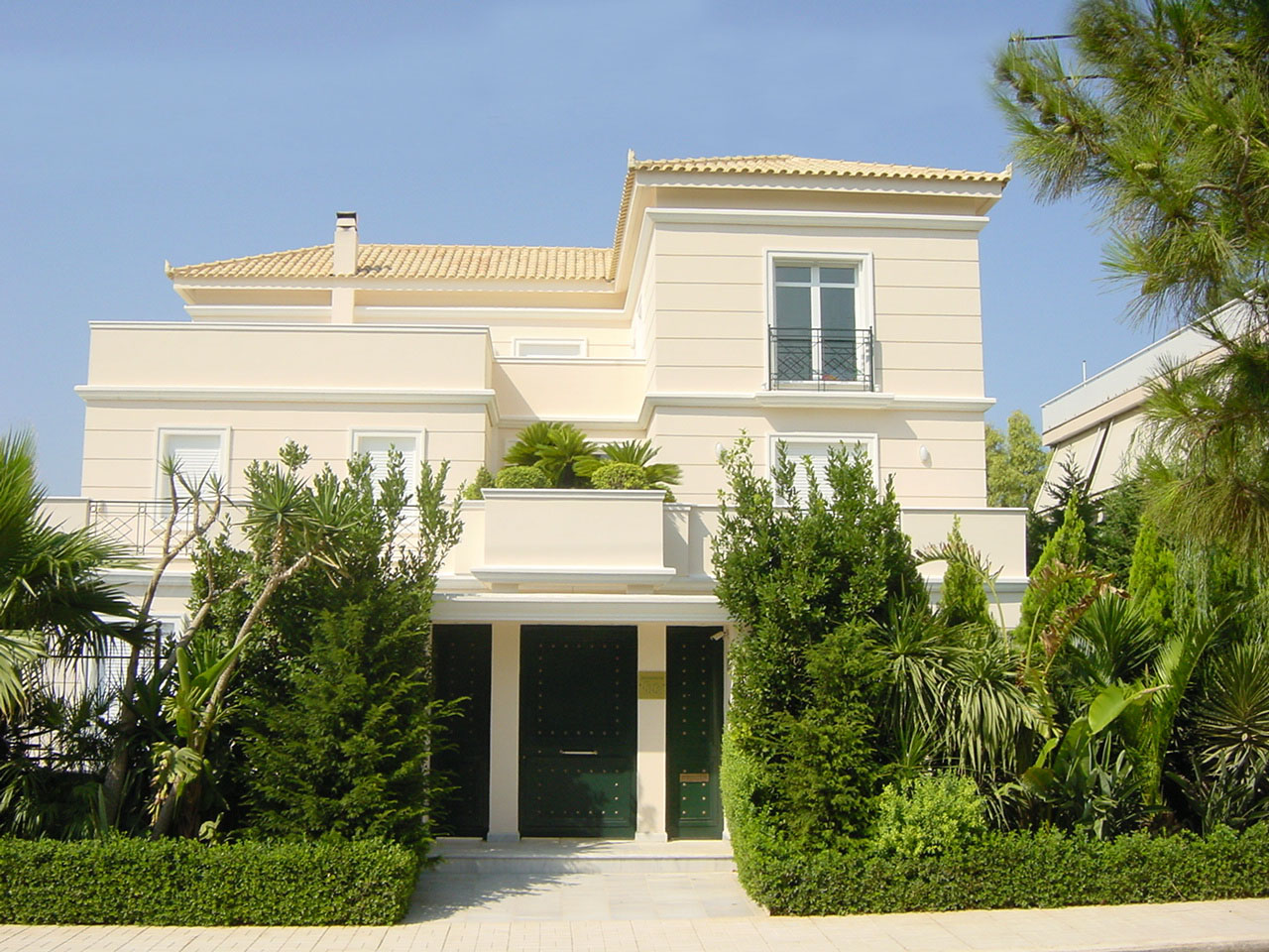 Private Houses Voula